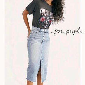 WE THE FREE Wiltshire High Waisted Denim Skirt 24